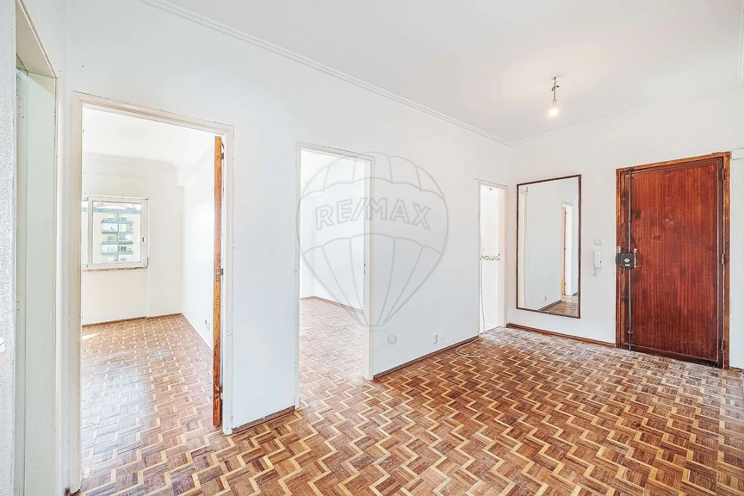 Apartamento T2 para Venda em Cacém e São Marcos Foto 4