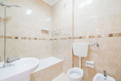 Apartamento T2 para Venda em Cacém e São Marcos