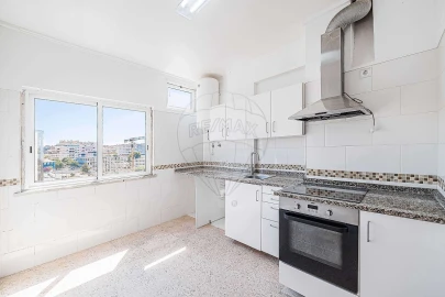 Apartamento T2 para Venda em Cacém e São Marcos
