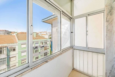 Apartamento T2 para Venda em Cacém e São Marcos