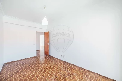 Apartamento T2 para Venda em Cacém e São Marcos