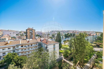 Apartamento T2 para Venda em Cacém e São Marcos