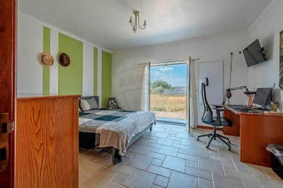 Quinta T3 para Venda em Ferreira do Alentejo e Canhestros