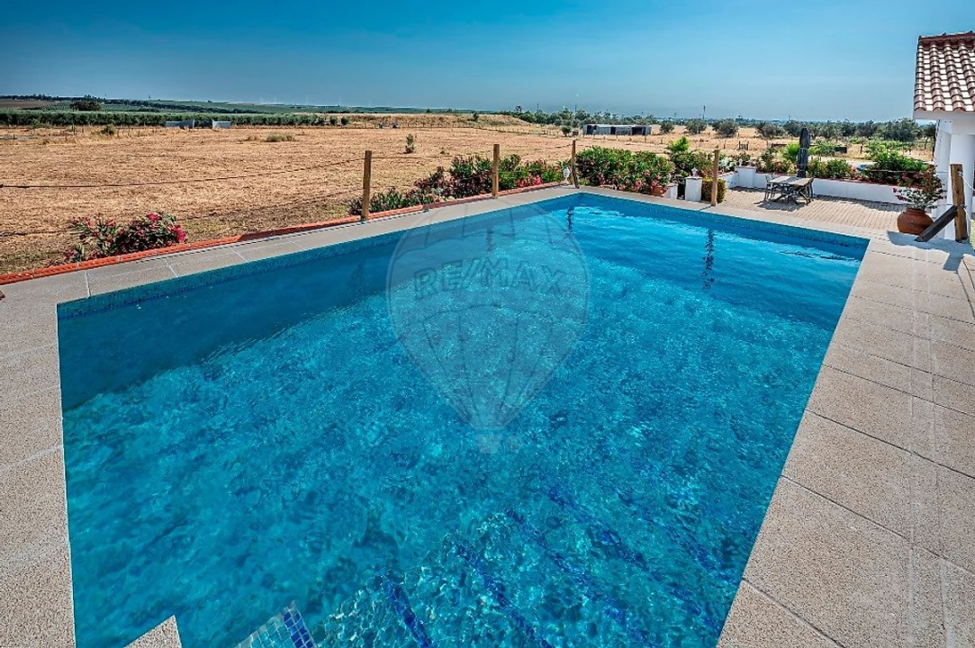 Quinta T3 para Venda em Ferreira do Alentejo e Canhestros Foto 7