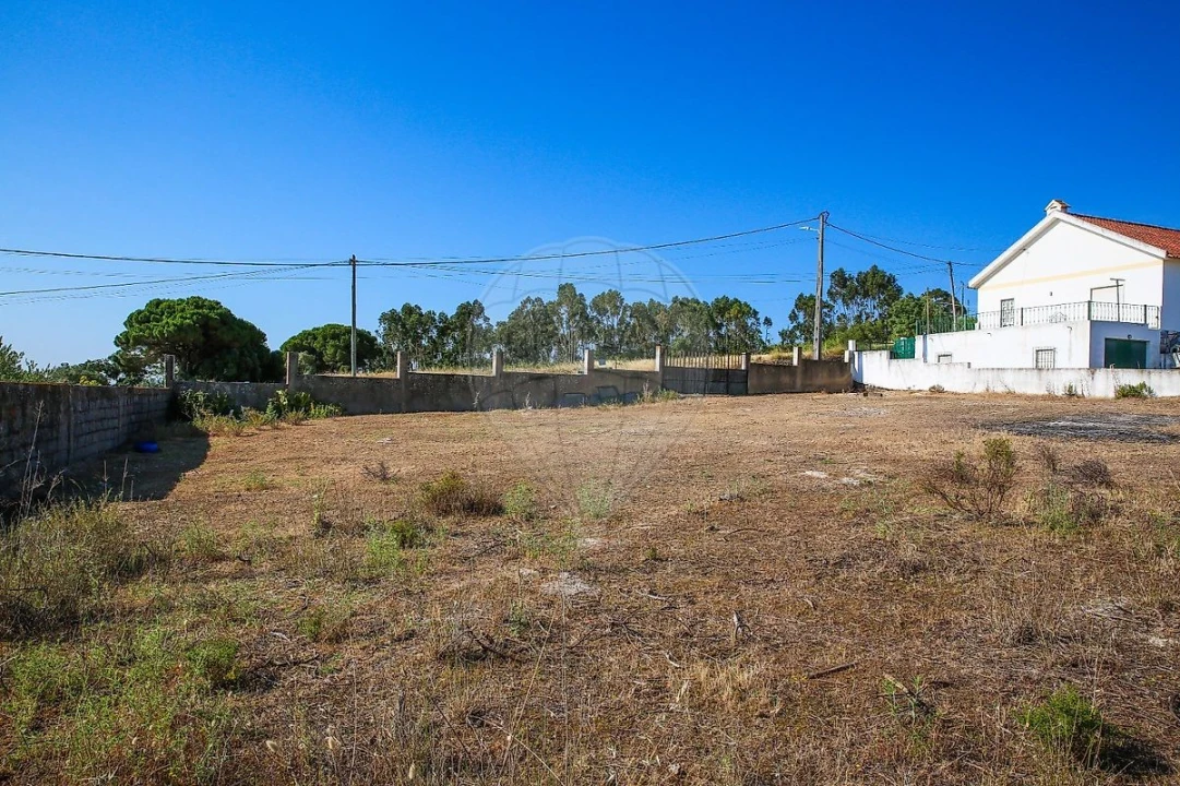 Terreno para Venda em Alenquer (Santo Estêvão e Triana) Foto 2