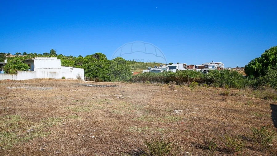 Terreno para Venda em Alenquer (Santo Estêvão e Triana)