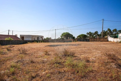 Terreno para Venda em Alenquer (Santo Estêvão e Triana)