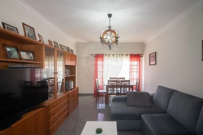Apartamento T2 para Venda em Azambuja