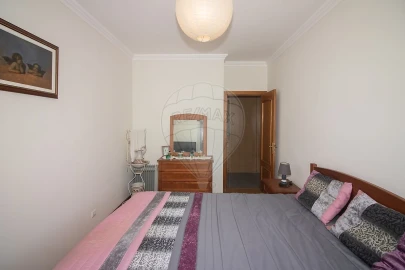 Apartamento T2 para Venda em Azambuja