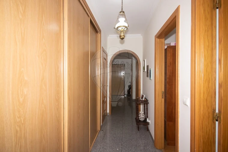 Apartamento T2 para Venda em Azambuja Foto 25