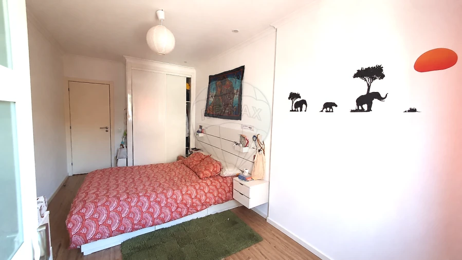 Apartamento T2 para Arrendamento em Algés, Linda-A-Velha e Cruz Quebrada-Dafundo Foto 6