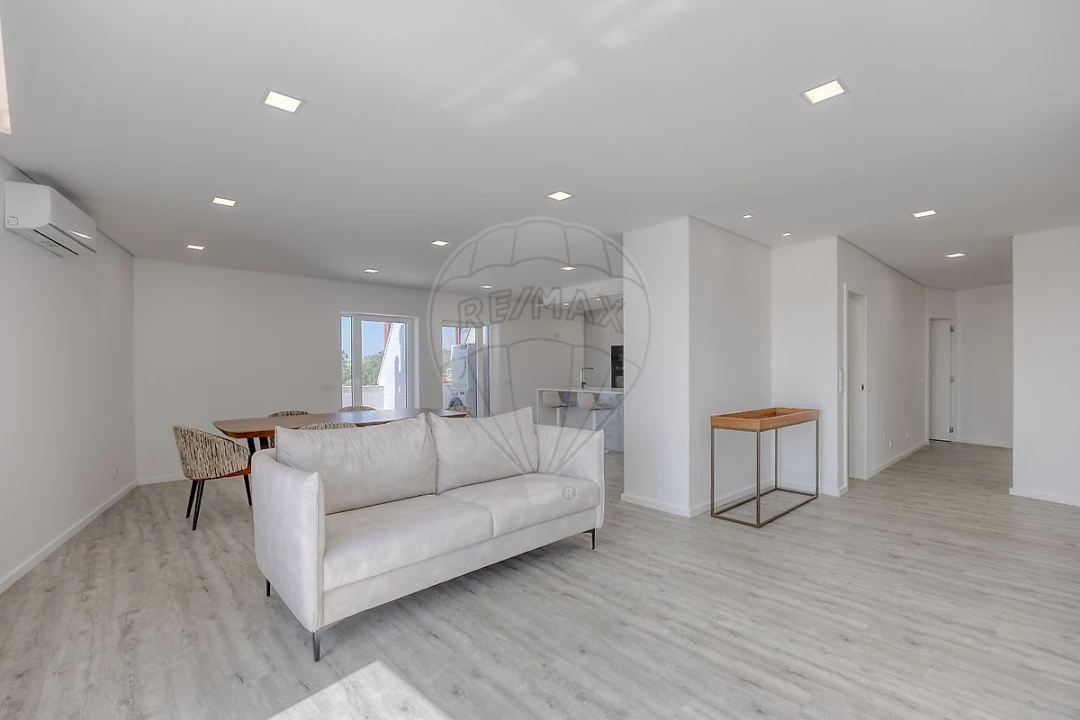 Apartamento T3 para Venda em São Felix da Marinha Foto 24