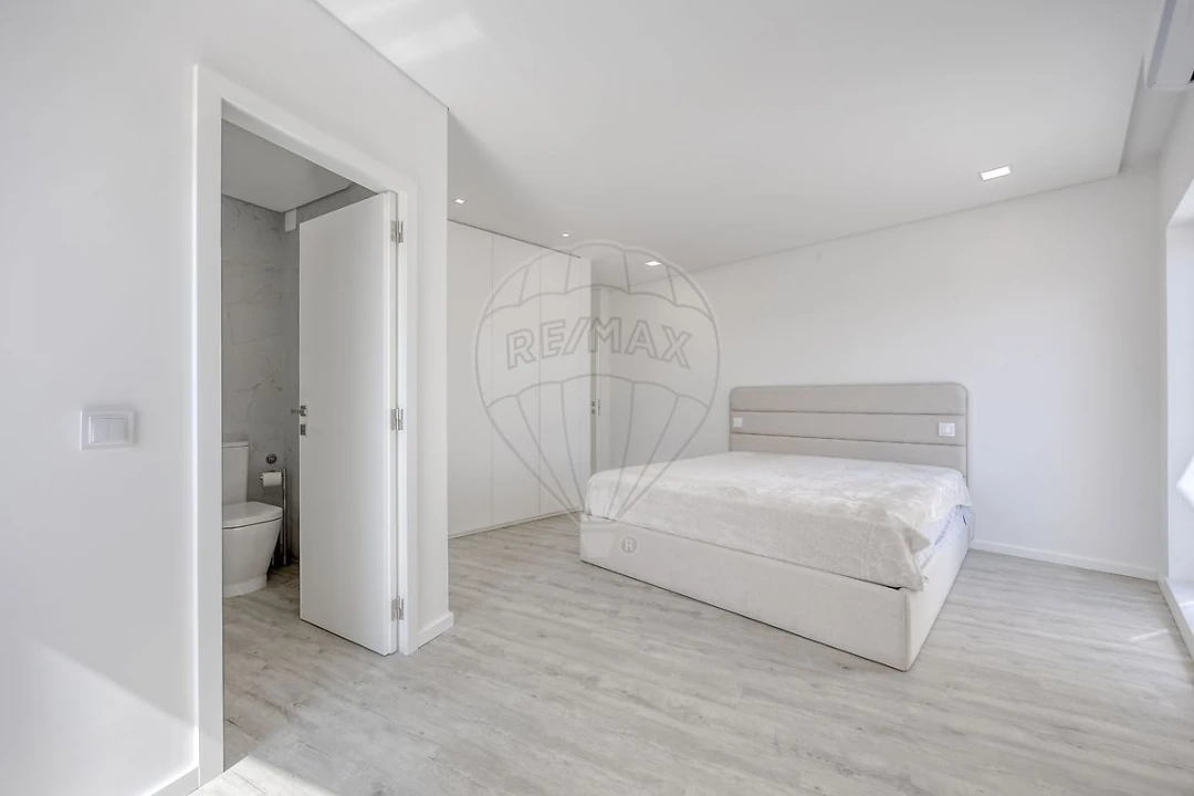 Apartamento T3 para Venda em São Felix da Marinha Foto 14