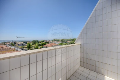 Apartamento T3 para Venda em São Felix da Marinha