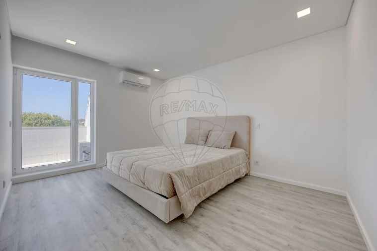 Apartamento T3 para Venda em São Felix da Marinha Foto 11