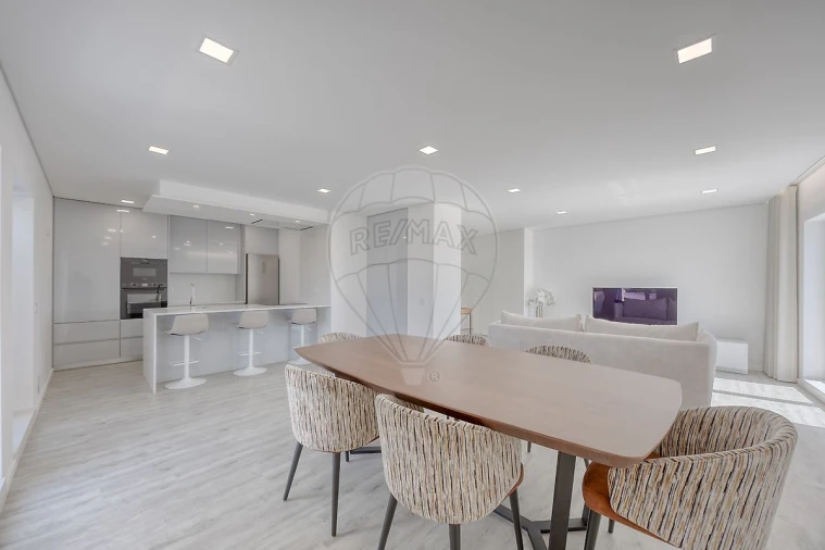 Apartamento T3 para Venda em São Felix da Marinha Foto 28