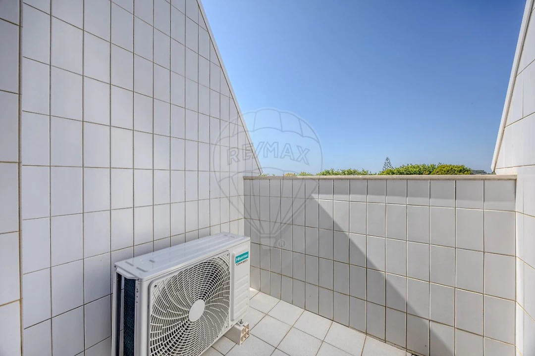 Apartamento T3 para Venda em São Felix da Marinha Foto 33