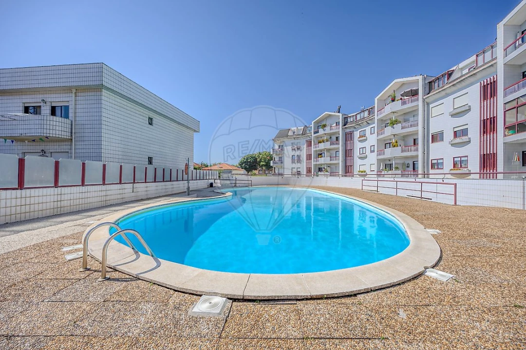 Apartamento T3 para Venda em São Felix da Marinha Foto 34