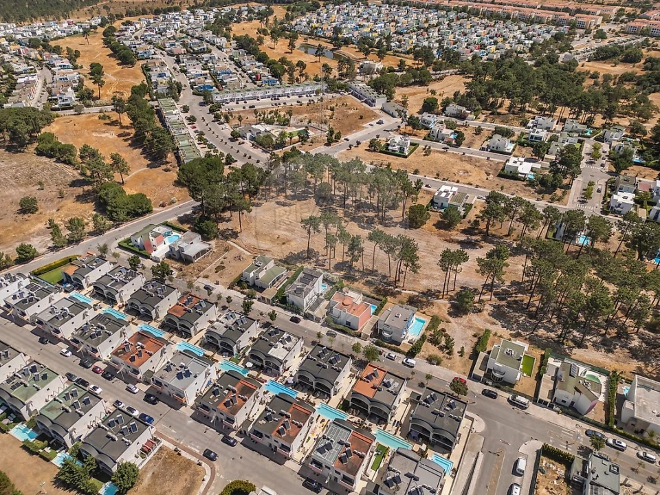 Apartamento T1 para Venda em Quinta do Anjo Foto 30