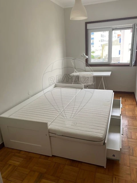 Apartamento T2 para Arrendamento em Paranhos
