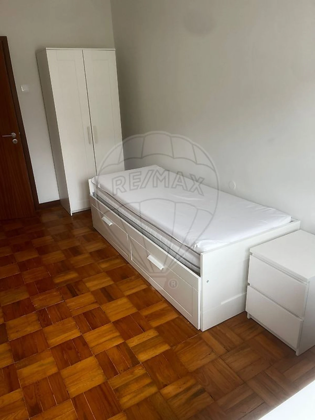 Apartamento T2 para Arrendamento em Paranhos Foto 21