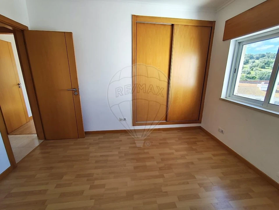 Apartamento T3 para Venda em Azambuja Foto 10