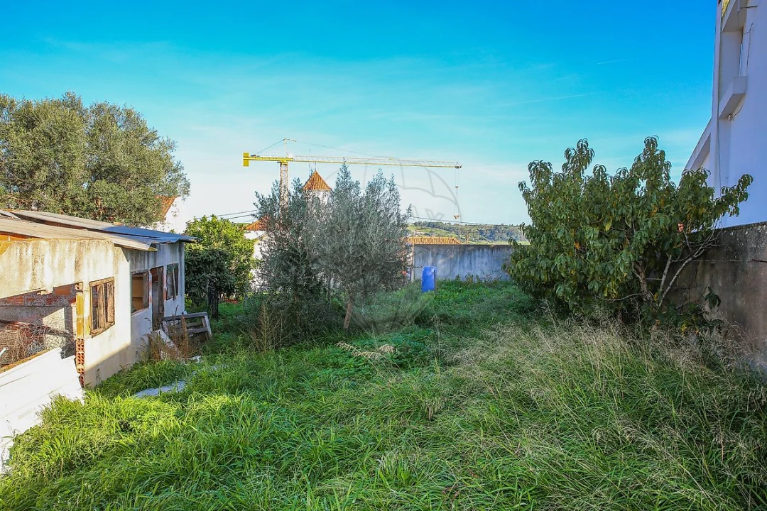 Moradia T3 para Venda em Vale do Paraiso Foto 40