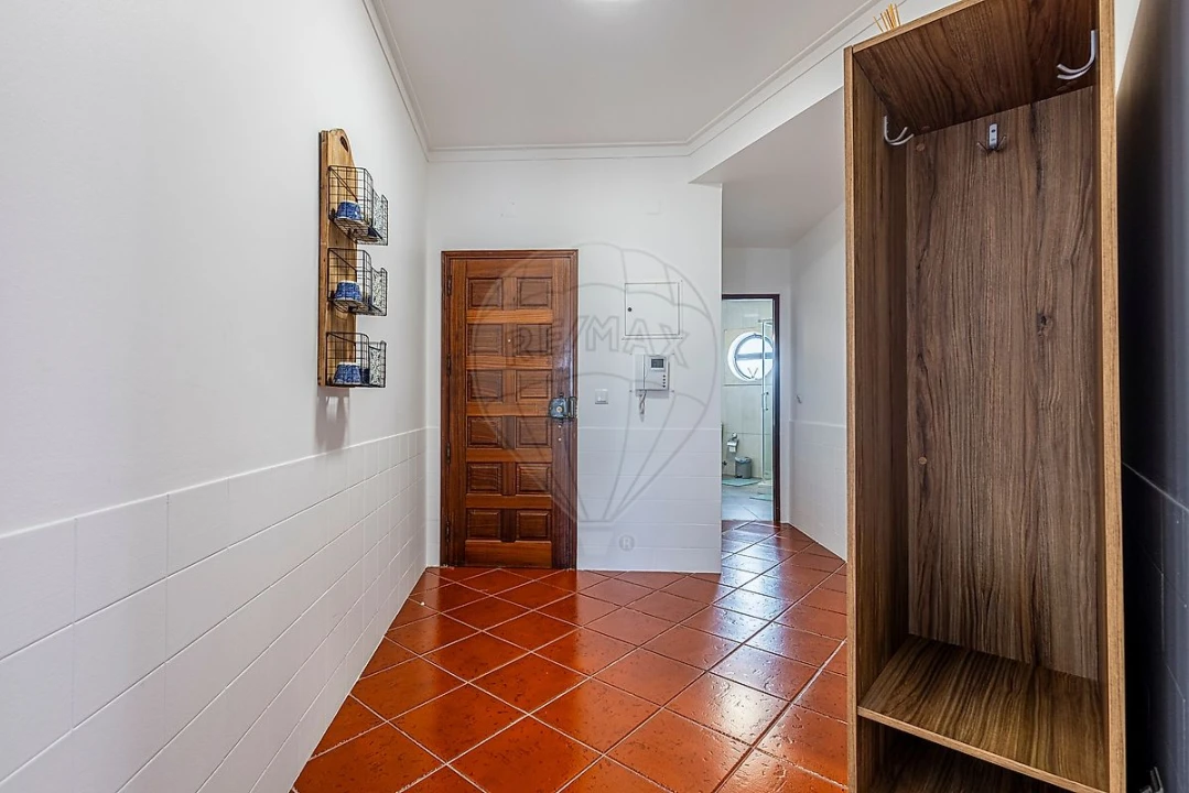 Apartamento T3 para Venda em Aveiras de Cima Foto 34