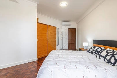Apartamento T3 para Venda em Aveiras de Cima