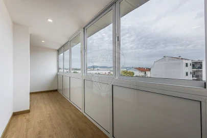 Apartamento T3 para Venda em Aveiras de Cima