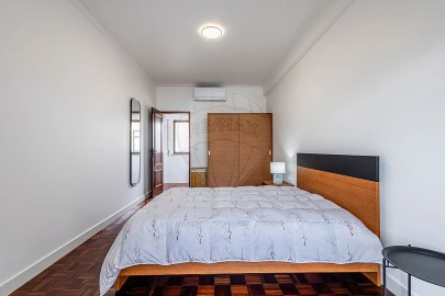 Apartamento T3 para Venda em Aveiras de Cima