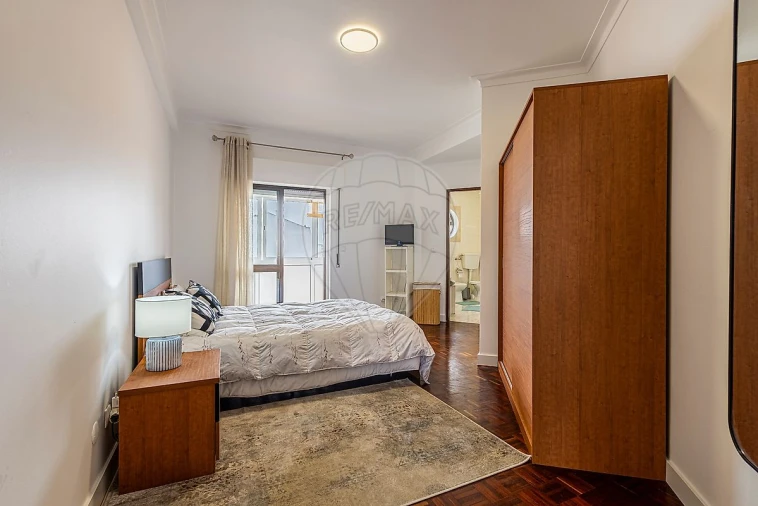 Apartamento T3 para Venda em Aveiras de Cima Foto 9