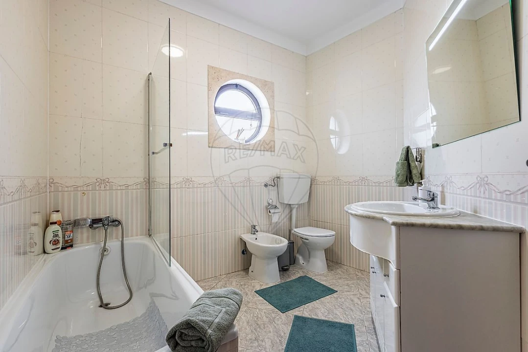 Apartamento T3 para Venda em Aveiras de Cima Foto 14