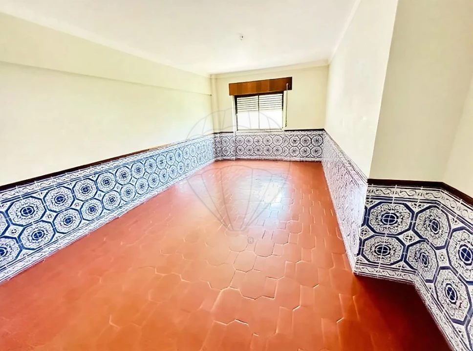 Apartamento T2 para Venda em Cacém e São Marcos Foto 1