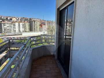 Apartamento T2 para Venda em Cacém e São Marcos