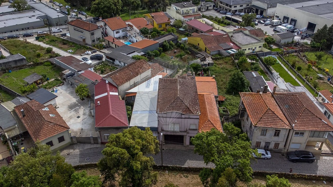 Moradia T4 para Venda em Cidade da Maia Foto 37