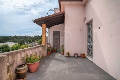 Moradia T4 para Venda em Cidade da Maia