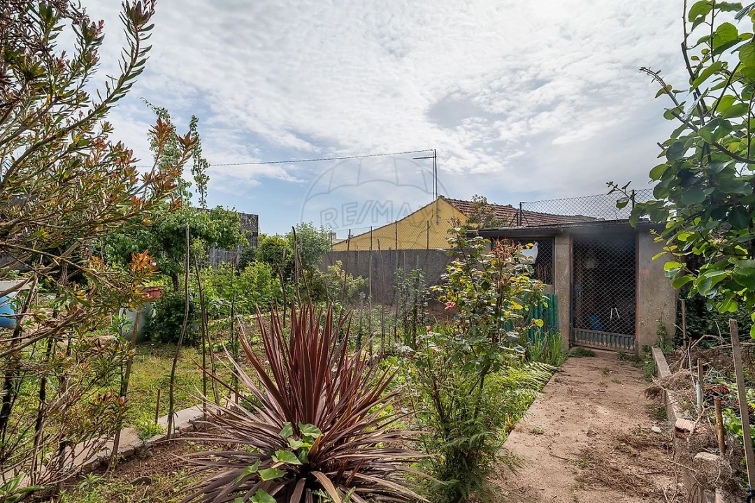 Moradia T4 para Venda em Cidade da Maia Foto 33
