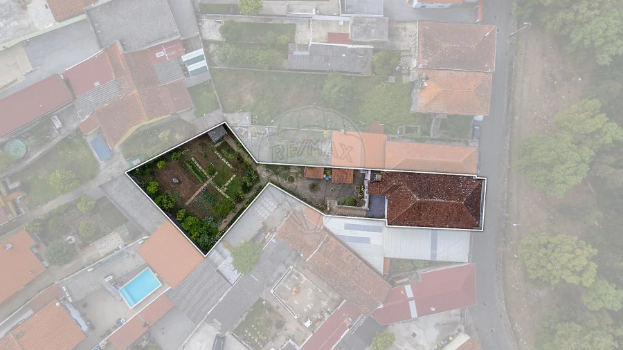 Moradia T4 para Venda em Cidade da Maia Foto 40
