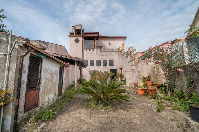 Moradia T4 para Venda em Cidade da Maia Foto 31