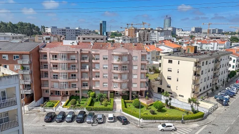 Apartamento T3 para Venda em Cidade da Maia