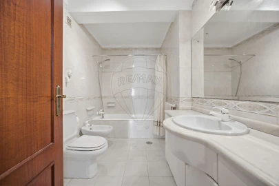 Apartamento T3 para Venda em Cidade da Maia