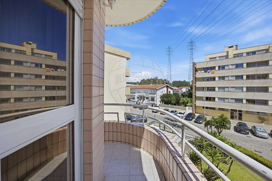 Apartamento T3 para Venda em Cidade da Maia Foto 24
