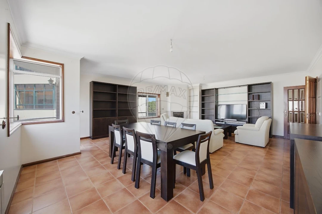 Apartamento T3 para Venda em Cidade da Maia Foto 12