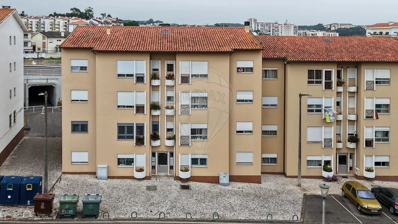 Apartamento T3 para Venda em Tavarede Foto 2