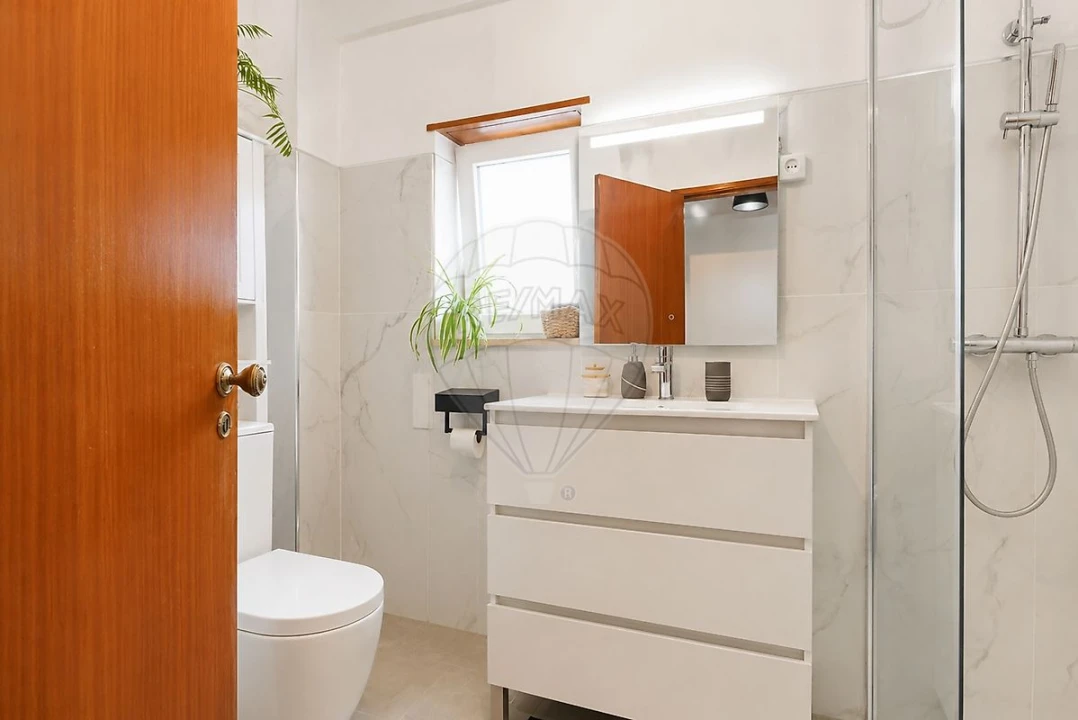Apartamento T3 para Venda em Tavarede Foto 16