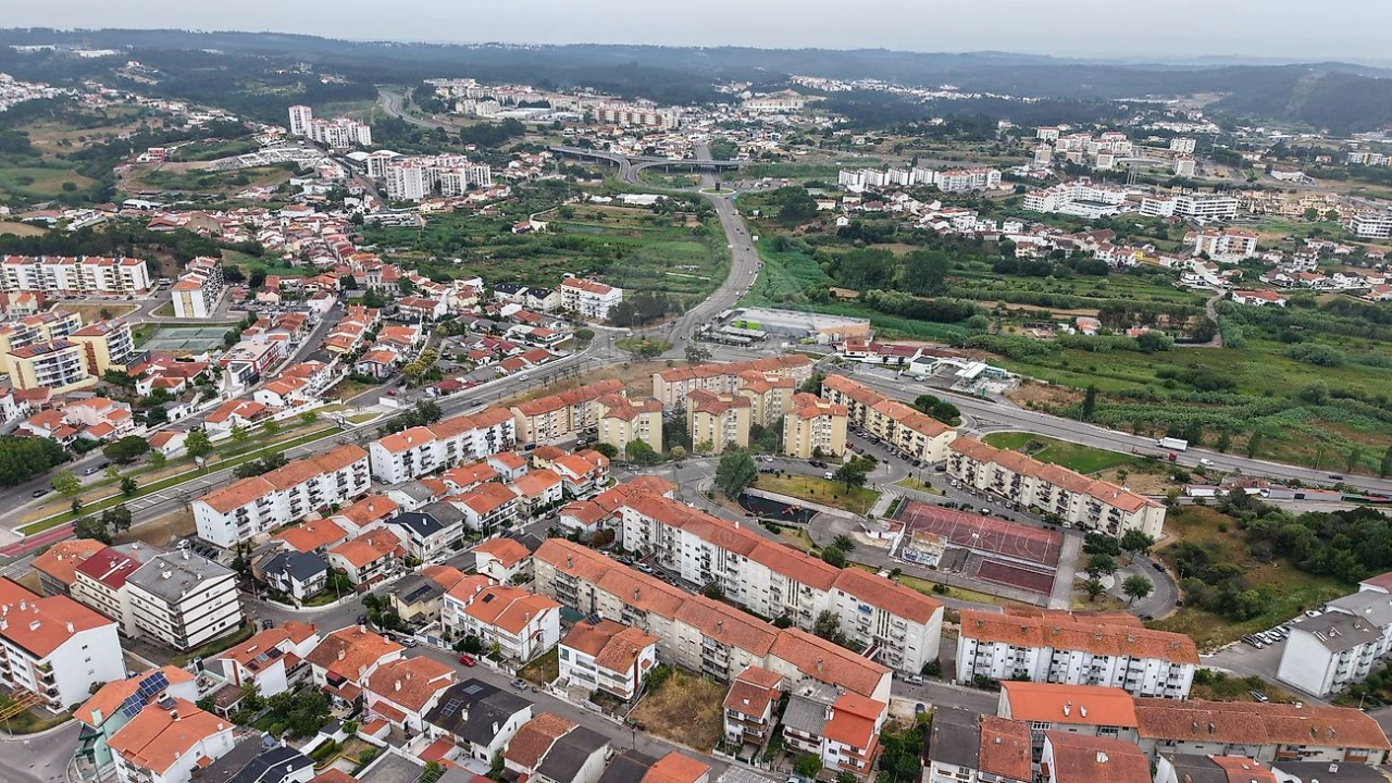 Apartamento T3 para Venda em Tavarede Foto 4