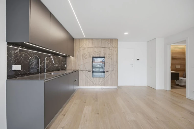 Apartamento T1 para Venda em Santa Marinha e São Pedro da Afurada Foto 6