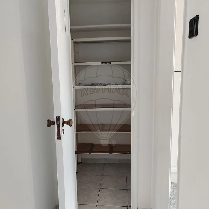 Apartamento T2 para Venda em Almada, Cova da Piedade, Pragal e Cacilhas Foto 9