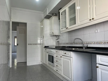 Apartamento T2 para Venda em Almada, Cova da Piedade, Pragal e Cacilhas